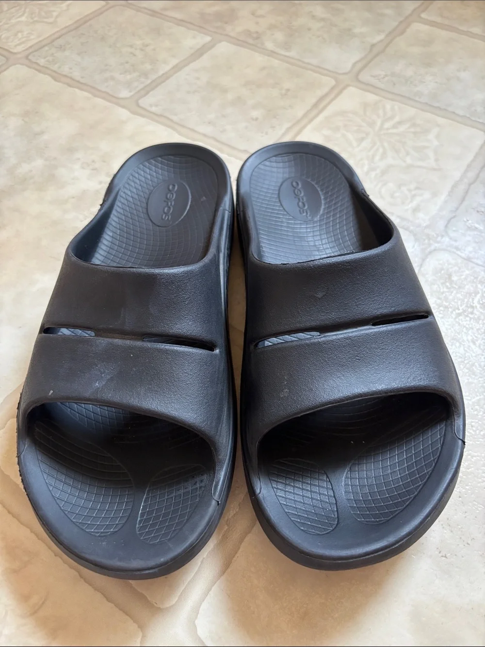 OOFOS OOAHH Slide Impact Absorption Recovery Sandals, Size M11/W13 - Black